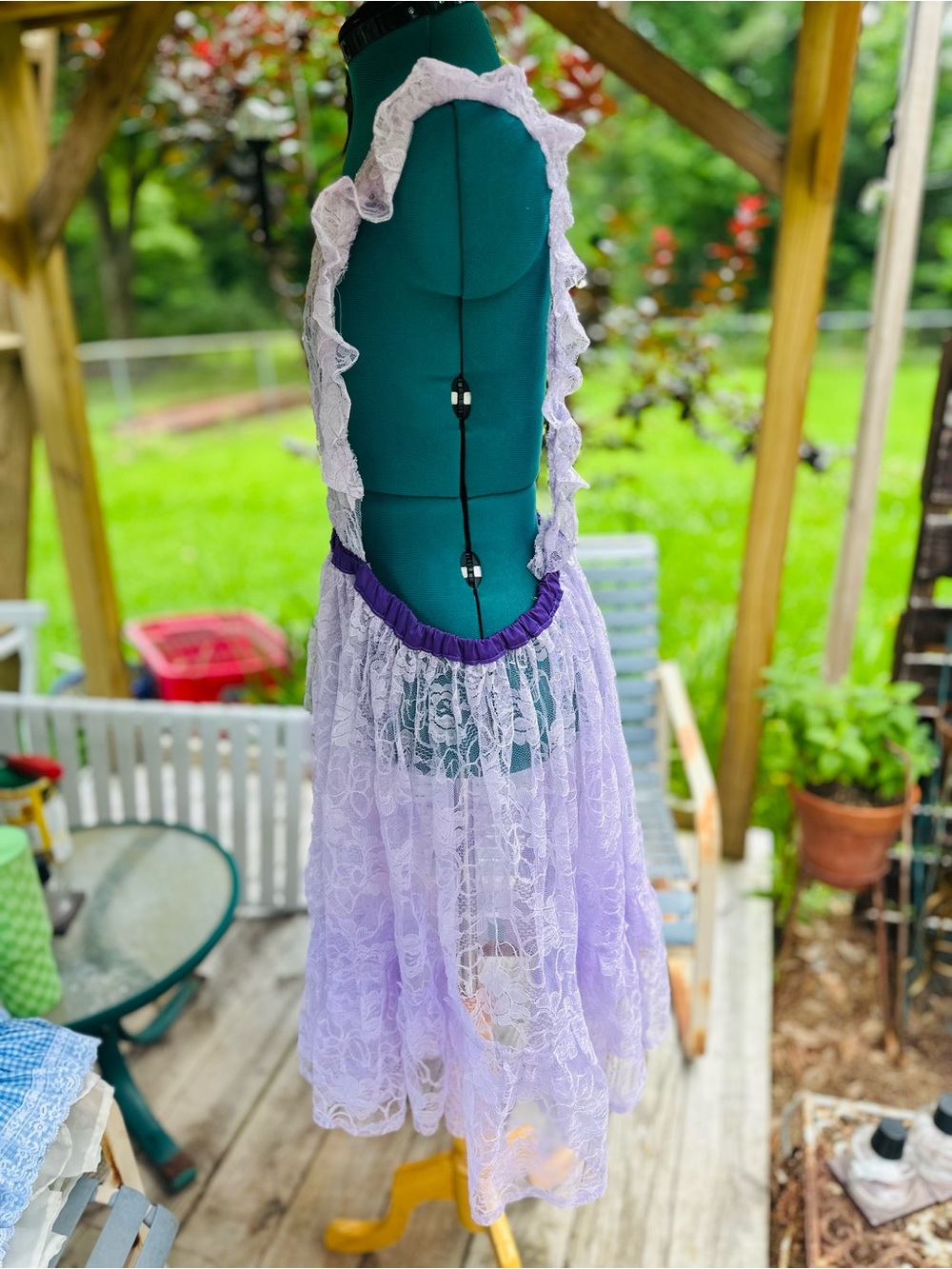 Vintage Prairie Apron Dress Purple Lace Cottagecore Pinafore Farmhouse Boho L - Picture 3 of 7